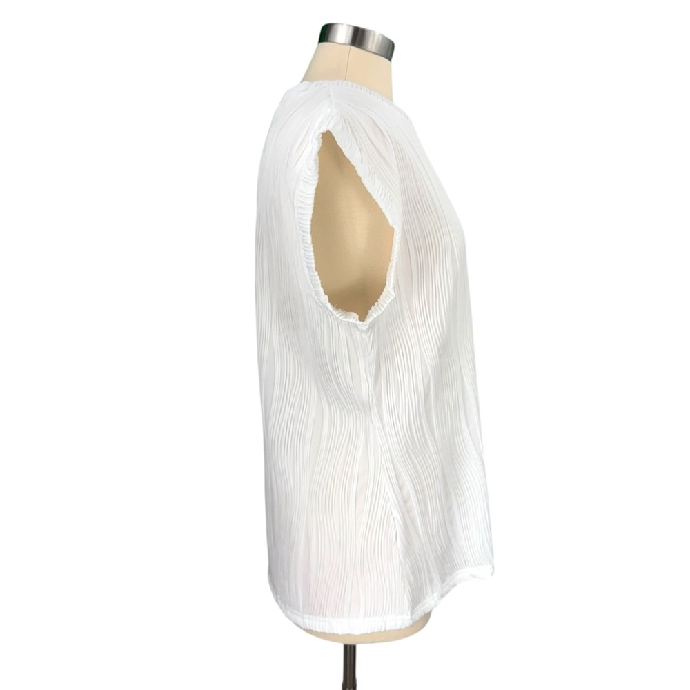 Moshu Amazon White Textured Semi Sheer Cap Sleeve Dressy Blouse - Picture 4 of 15